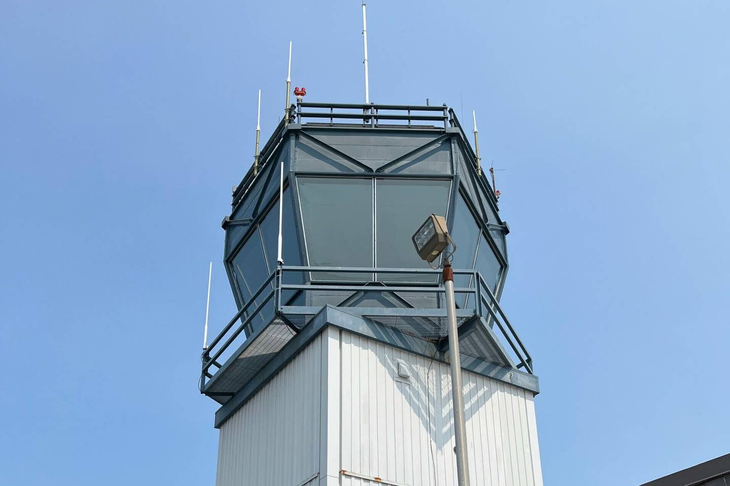 air traffic control tower